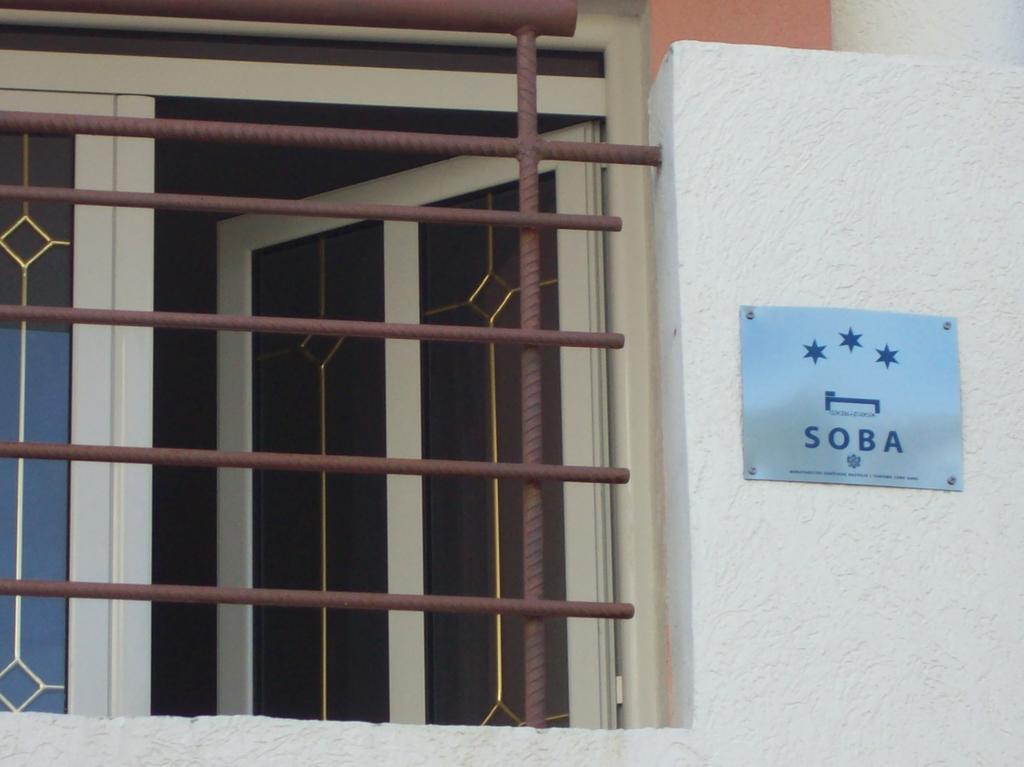 Lukic Apartmani Bar Exteriér fotografie